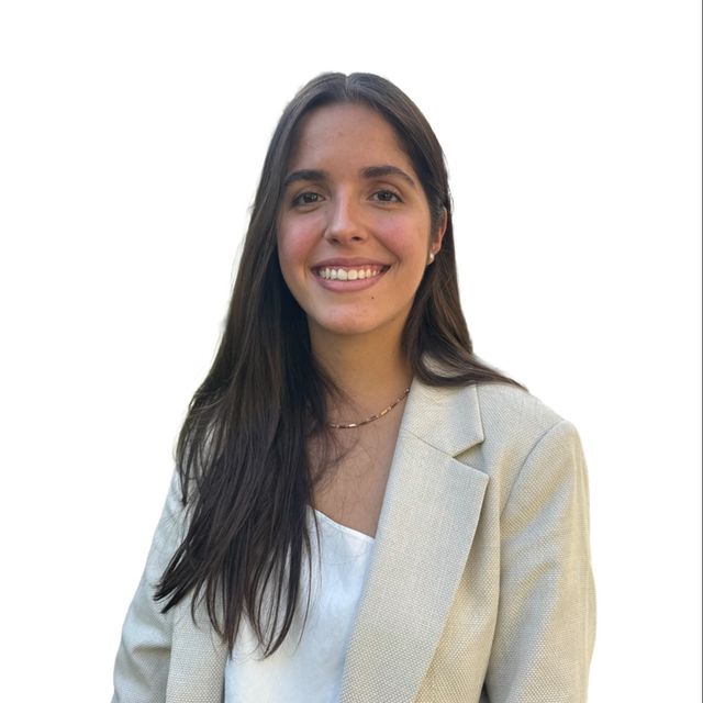 Julia Galante, Dentista São Paulo