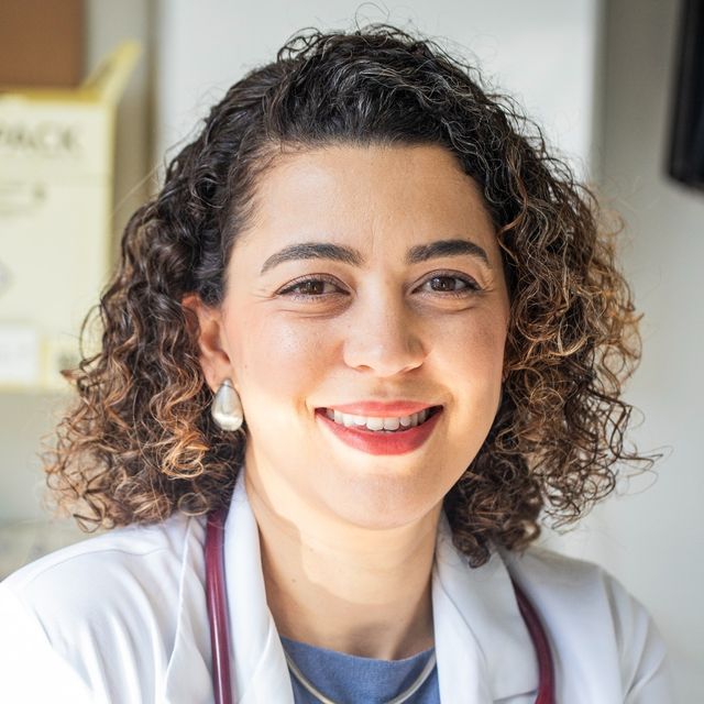 Maria Amélia Rocha, Infectologista Rio de Janeiro