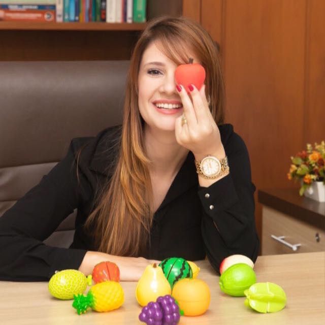 Thaís  Ferrari Lencio, Nutricionista Sumaré