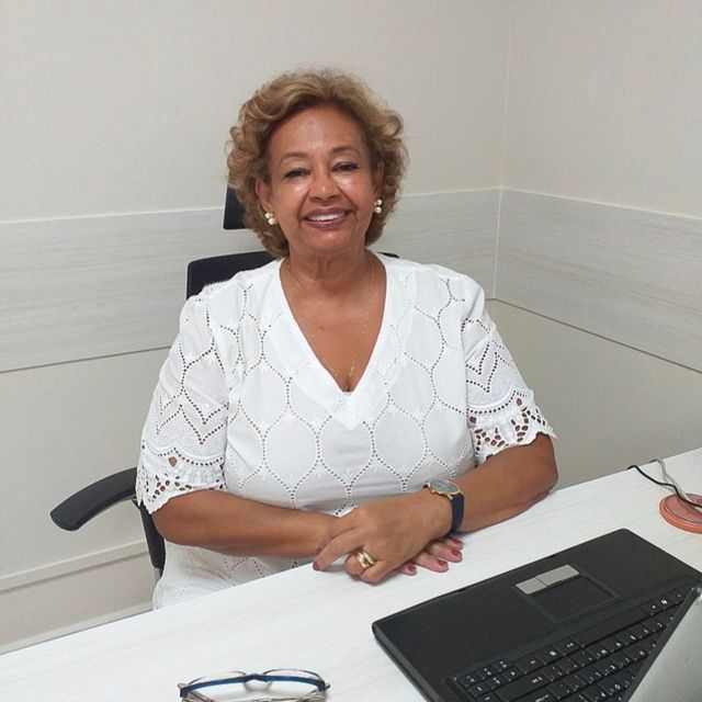 Rosa Amelia de Oliveira Barbosa, Ginecologista Arujá