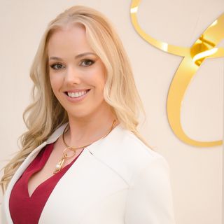 Claudia Schnorr, Cirurgião vascular Santa Cruz Do Sul