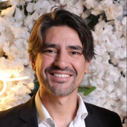 Augusto Felipe Bruchez Brito, Cirurgião vascular Maringá