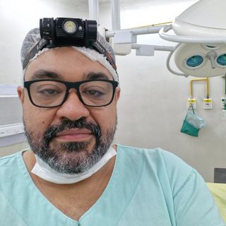 Eduardo Godinho Pereira, Cirurgião buco-maxilo-facial Santa Maria Do Suaçuí