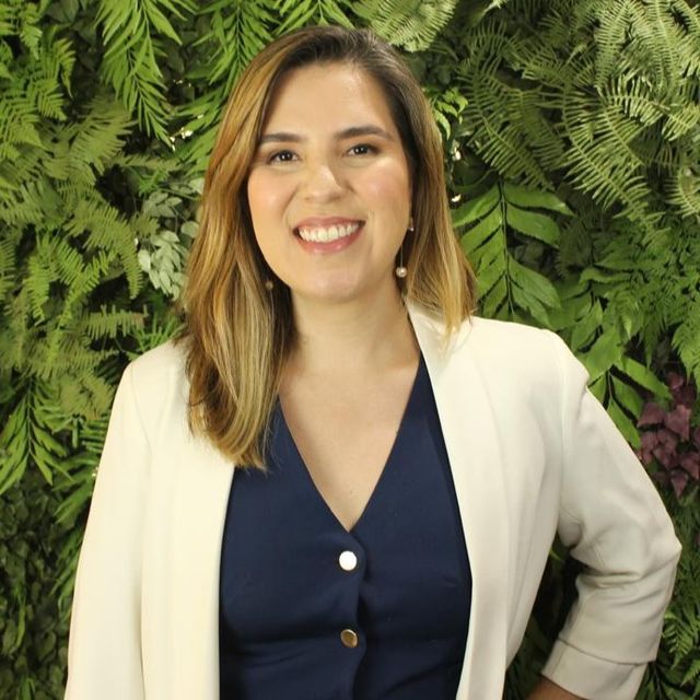 Tamara Nishijima Pupo Massagardi, Cirurgião buco-maxilo-facial São Paulo