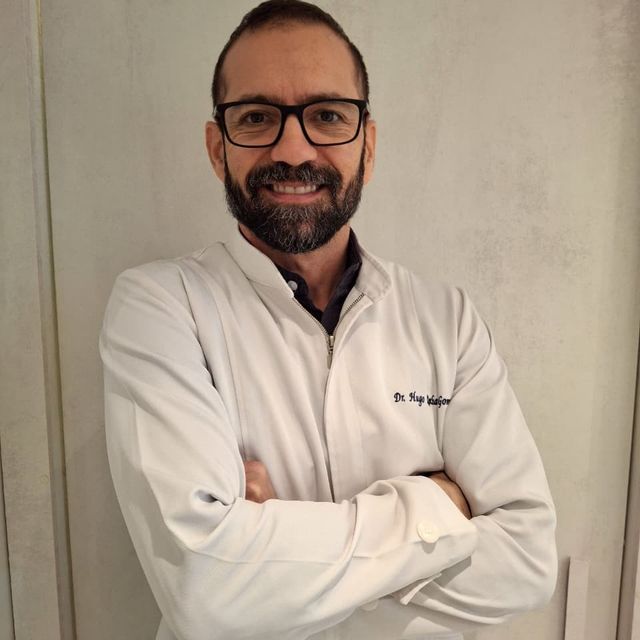 Hugo  Rocha Gomes, Dentista Brasília