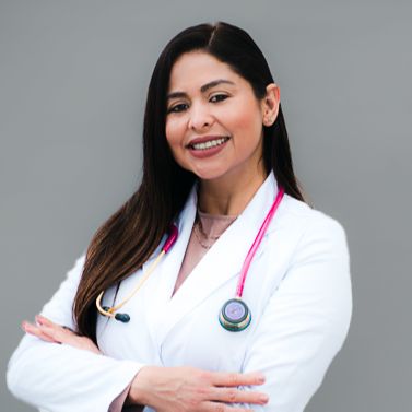 Lina Marcela Cruz Vasquez , Médico general Medellín