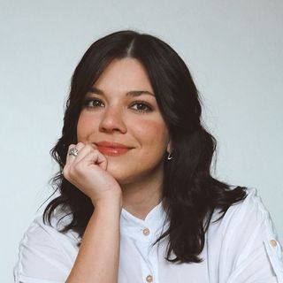  Lara Praxedes Brandão