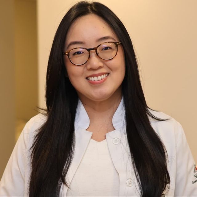 Andréa Mayumi Takasu Tiarga, Dentista São Paulo