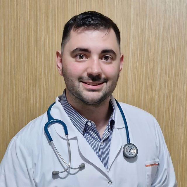 Leandro Alfredo Heffner, Médico general y familiar Ciudad Autónoma de Buenos Aires
