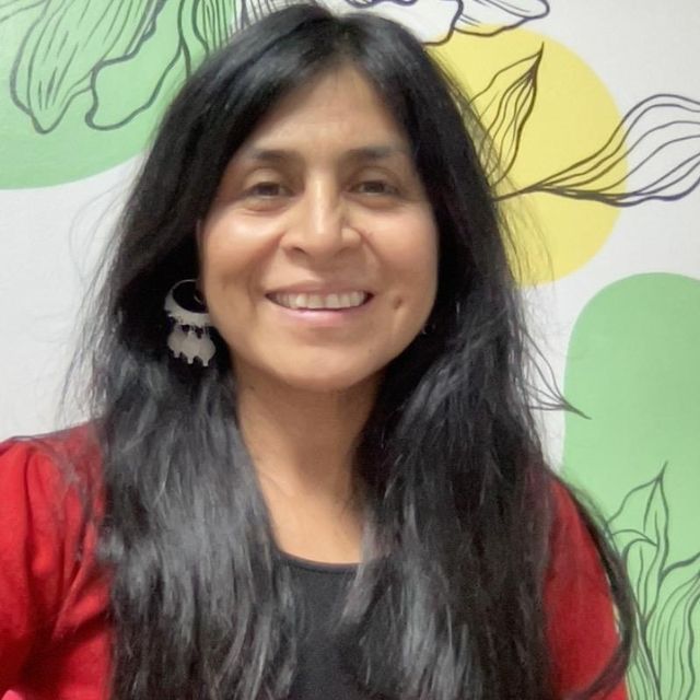 Silvana Huaiquinao, Acupunturista Los Ángeles