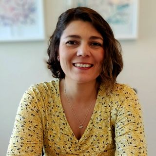 Acercar imagen: Marcia Negroni, Médico general Villarrica