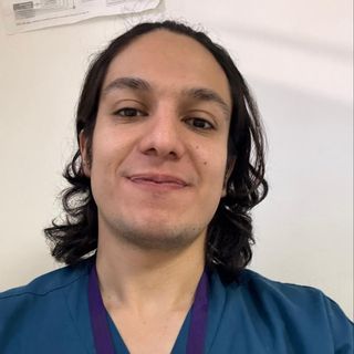 Acercar imagen: Cristian Camilo Ballesteros López, Médico general Bucaramanga