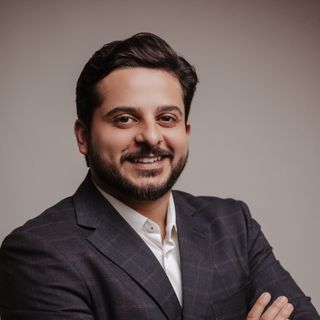 Ampliar imagem: Mozarth Nascimento, Psiquiatra Curitiba