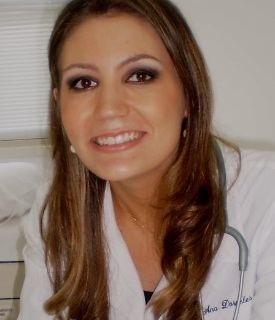 Ana Cristina Schmitt Dorneles, Dermatologista Porto Alegre