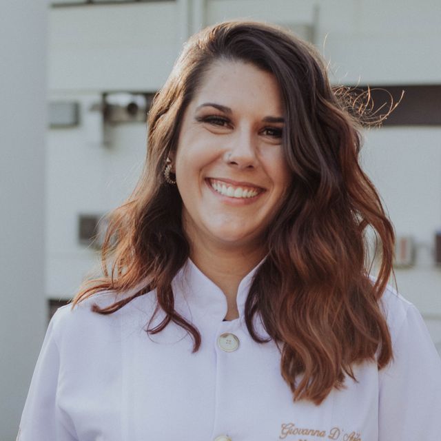 Giovanna Davila Elicker, Nutricionista Gravataí