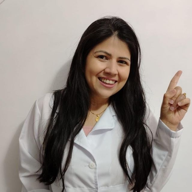 Yohana Carrillo Angulo, Ginecólogo Puerto Montt