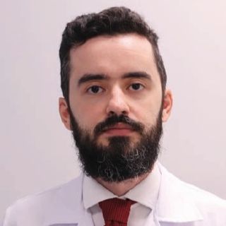 Gustavo  Pinto Correa, Neurocirurgião Londrina