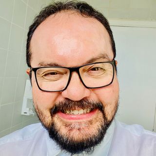 Dr. Paulo Augusto Miranda Ferreira 