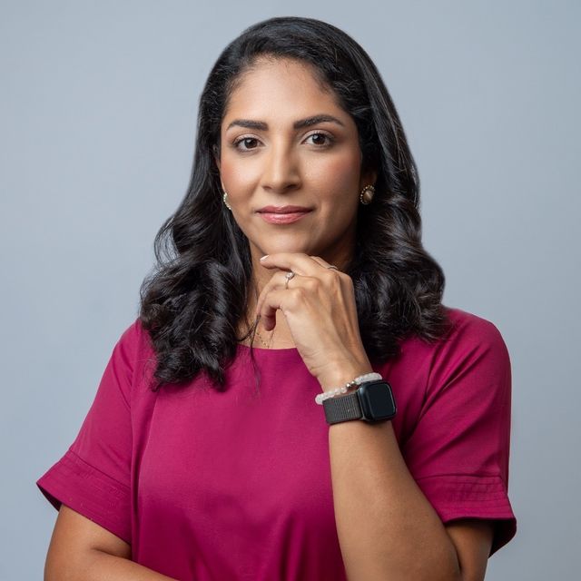 Mayara Sousa Senzano, Coloproctologista Campinas