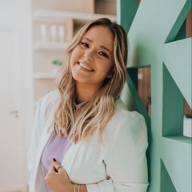 Débora Assis Valadares ., Psicólogo Ipatinga