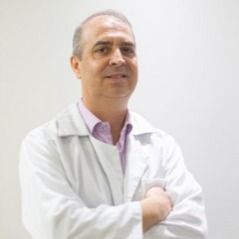 Daniel Nicchio Almeida, Coloproctologista Guarapari