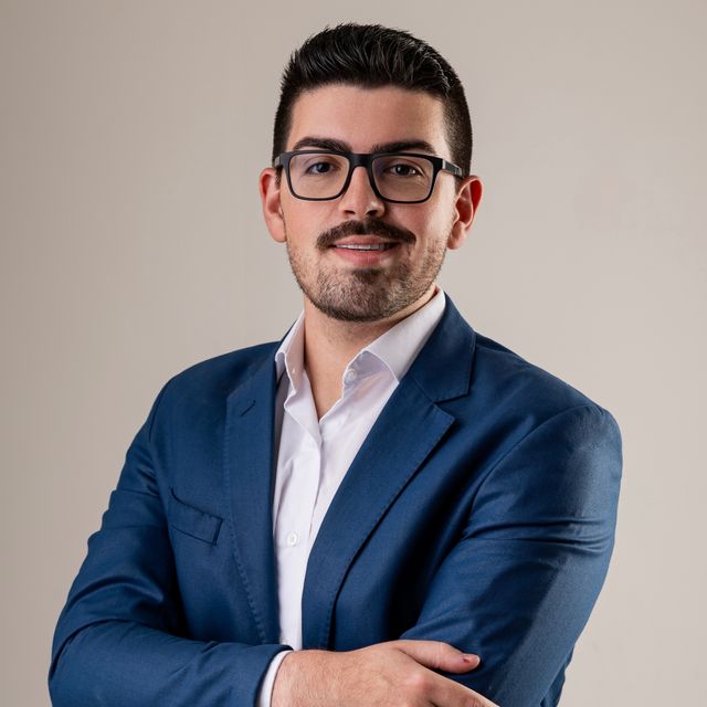 Victor  Viana Alves, Psiquiatra Mendes Pimentel