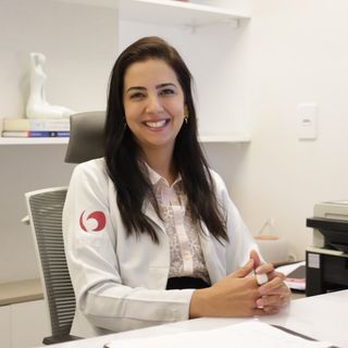 Dra. Wanessa Apolinário