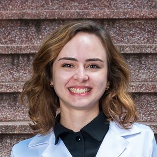 Ampliar imagem:  Thais Costa Reis Rodrigues, Nefrologista São Paulo