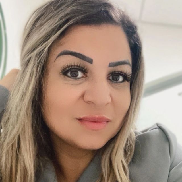 Fabiana Peres Pereira, Dentista Atibaia