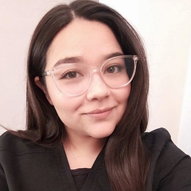 Yennifer López Ávila, Dentista Talca