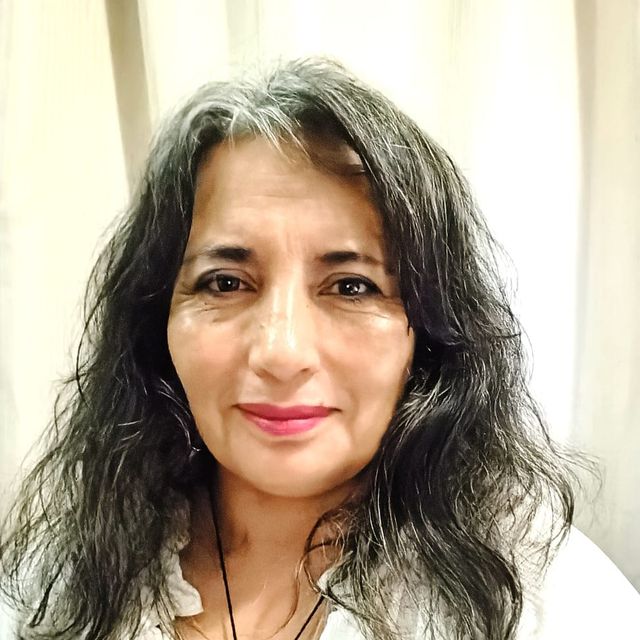 Valentina Zuñiga Brañas, Terapeuta complementario Santiago