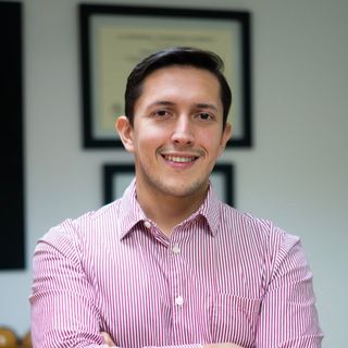 Dr. Néstor Julián Arenas Reyes