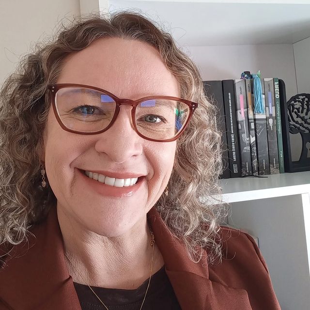 Eliane  Eberhardt , Psicólogo Taquara