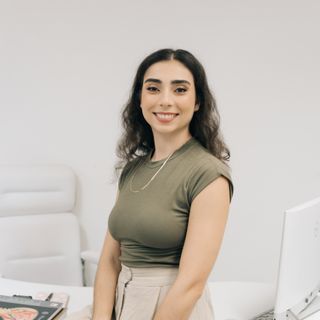 Ampliar imagem: Lígia Ferrauche Smolka, Ginecologista Santos