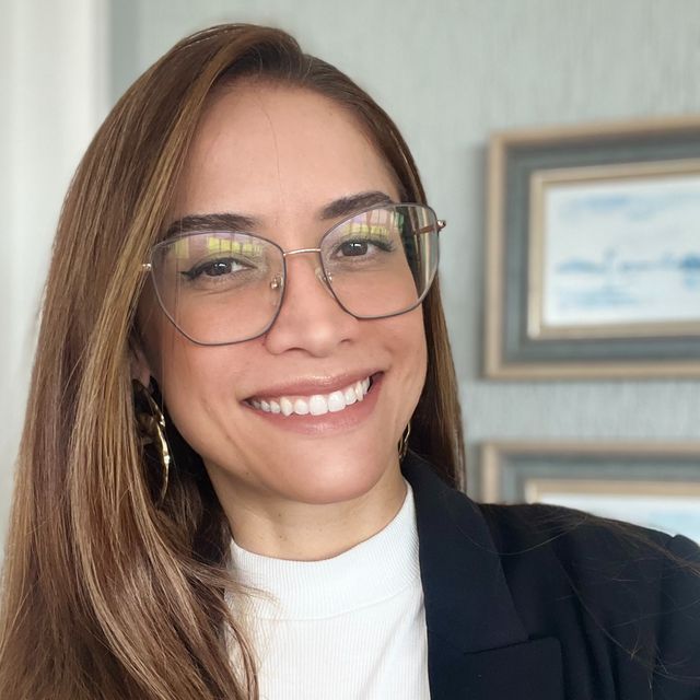 Aline Melo, Dentista Fortaleza