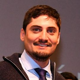 Gonzalo Andres  Dibona Alvarado , Traumatólogo Iquique