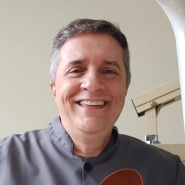 Marcelo Emanoel, Dentista Rio de Janeiro
