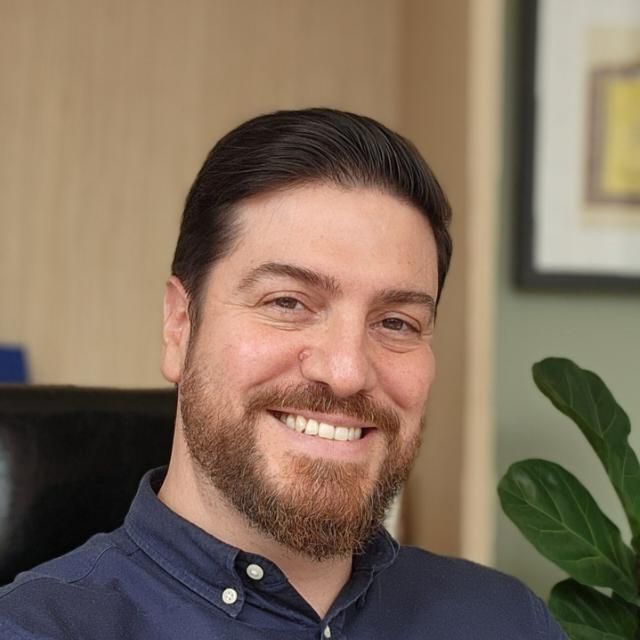 Marcos Loiola, Psicólogo Curitiba