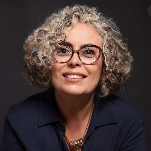 Simone Elias, Mastologista São Paulo