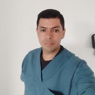 Acercar imagen: Carlos Andres González Duque, Fisioterapeuta Bucaramanga