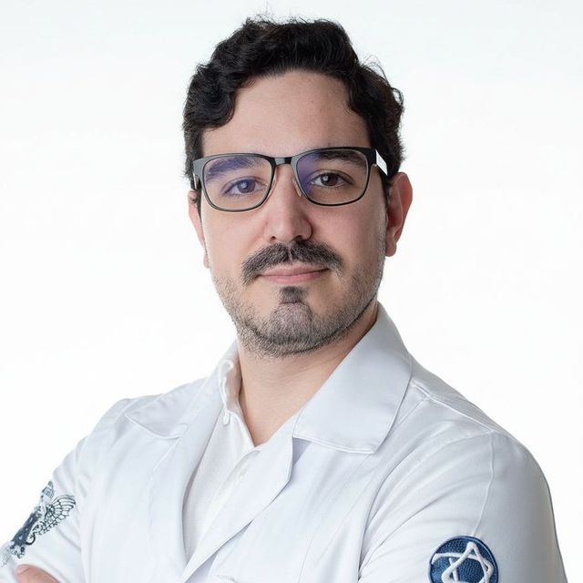 Leonardo Silveira, Infectologista São Paulo