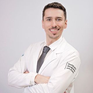 Dr. Carlos Obregon