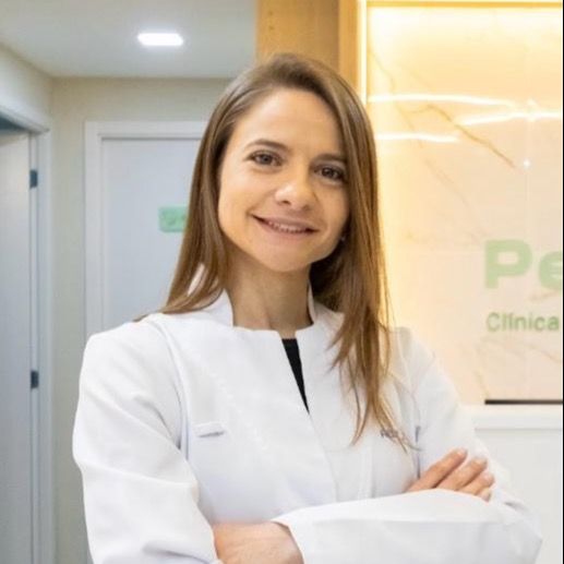 Rafaella Fadel Friedlaender , Médico do esporte Curitiba