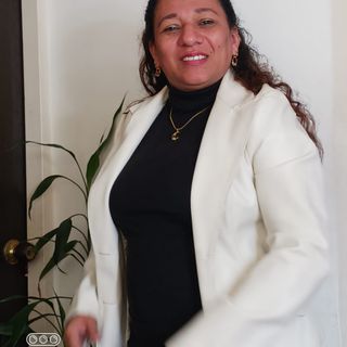 Ana Milena González, Psicólogo Cali