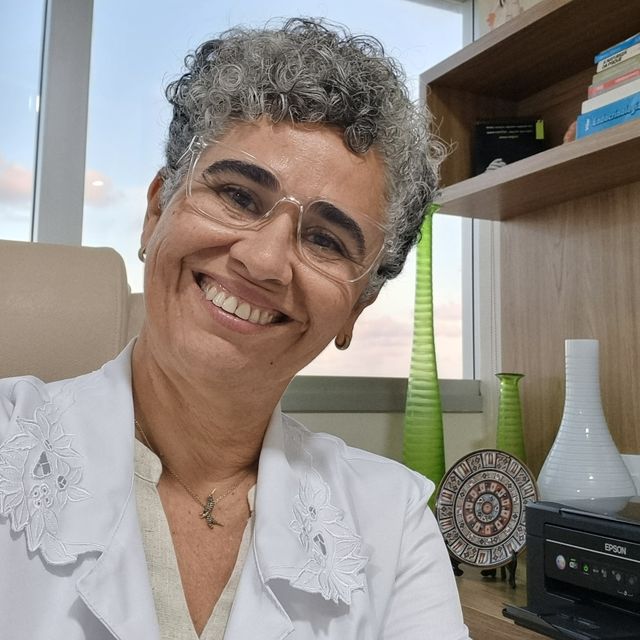 Valeria Vasconcelos, Endocrinologista Ilhéus