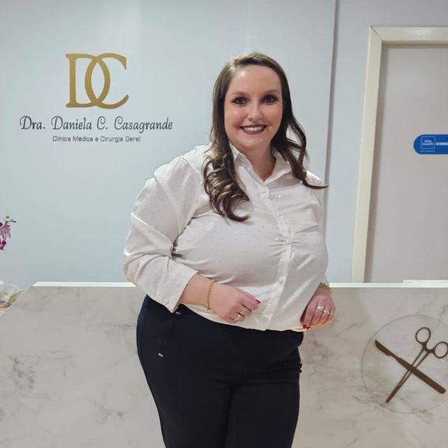 Daniela  Casagrande, Cirurgião geral Ijuí