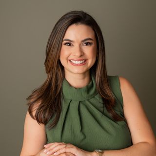 Clarissa  Fidelis, Ginecologista Porto Alegre