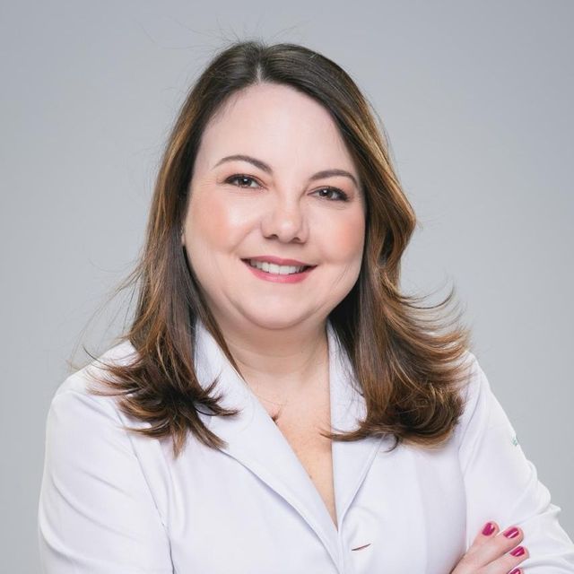 Ana Carolina Moreira Ramiro, Ginecologista Brasília