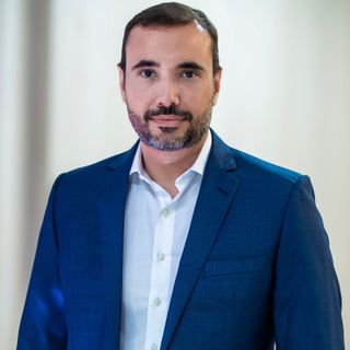 Ampliar imagem: Frederico Linhares, Angiologista Fortaleza