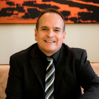 Celso Paiva Melo, Coloproctologista Brasília